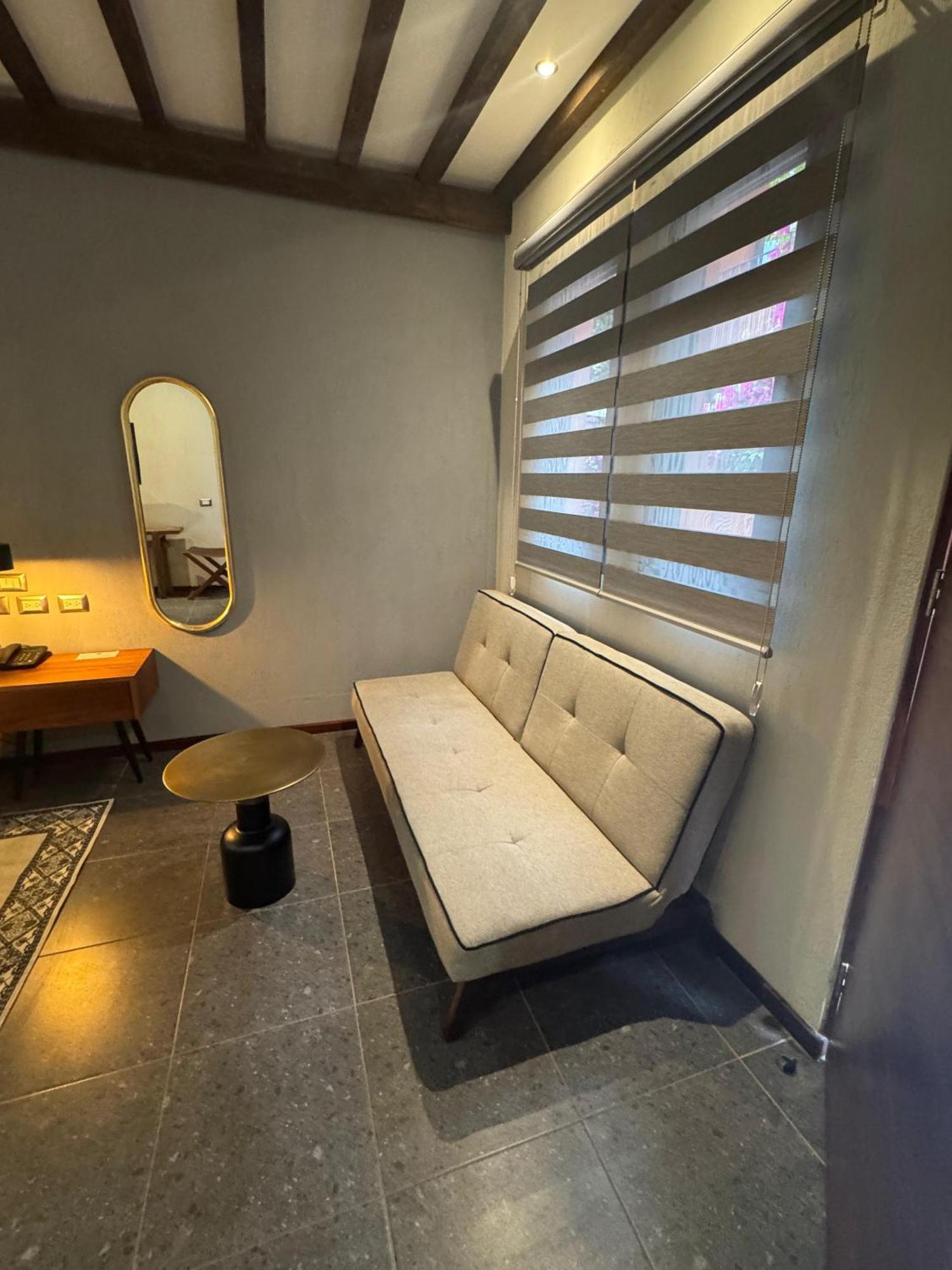 Hotel Arista 1026 サン・ルイス・ポトシ エクステリア 写真